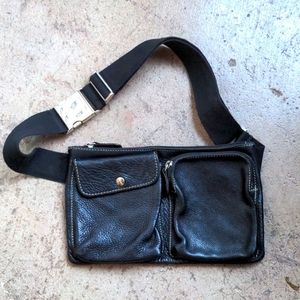 ROOTS Genuine Leather Black Waist Bag
